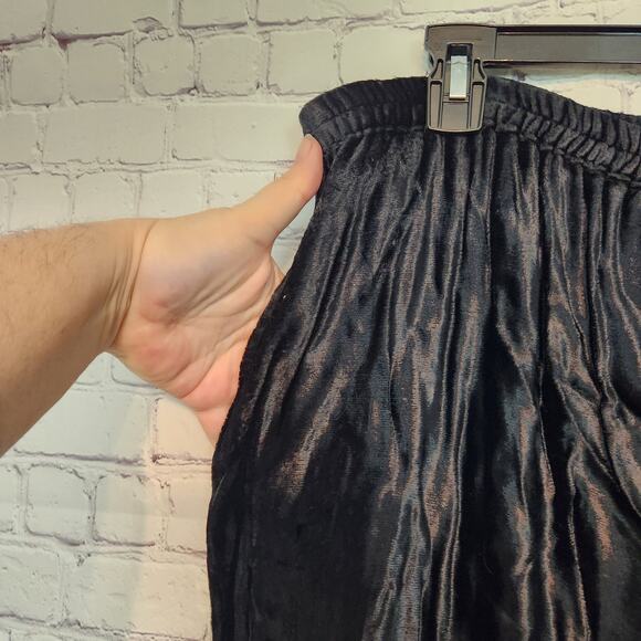 NWT Marisol Twinset Black Crushed Velvet 2 Pc Top & Pants Set Plus Women's 22W - Picture 7 of 7